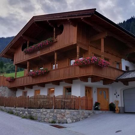 Haus Valentina Apartman Alpbach Kültér fotó